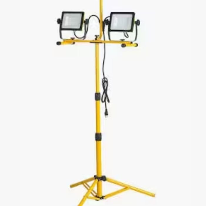 Geepas Double Work Light 2x50W with Stand